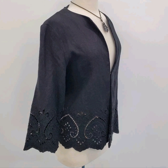 EUC Chico’s Black Linen eyelet hem Jacket Size XL - Picture 2 of 11